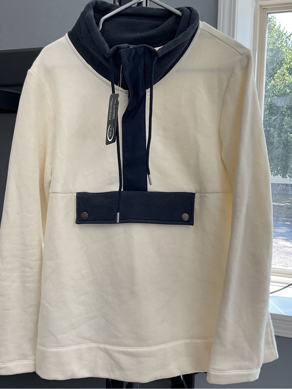 L.L.Bean Signature Ivory & Navy Cowl Neck Pullover Sweatshirt